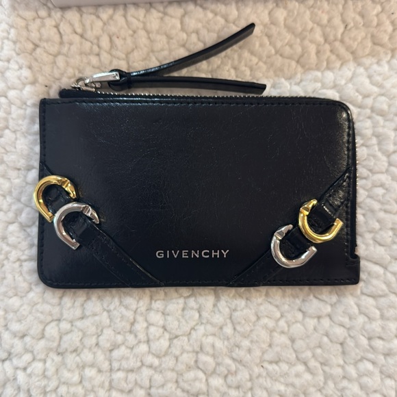Givenchy Voyou Zipped Card Holder - Picture 4 of 8